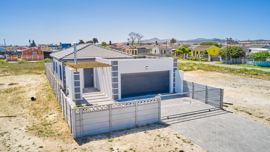 3 Bedroom Property for Sale in Houghton Place Western Cape